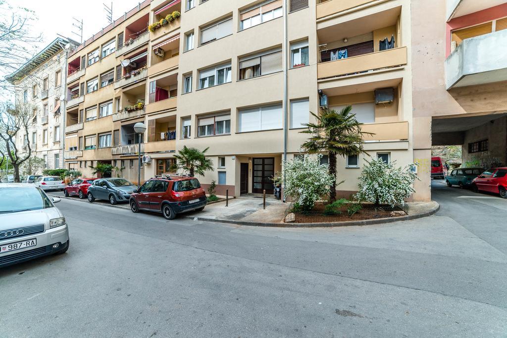 Apartment Aquileia Пула Екстериор снимка